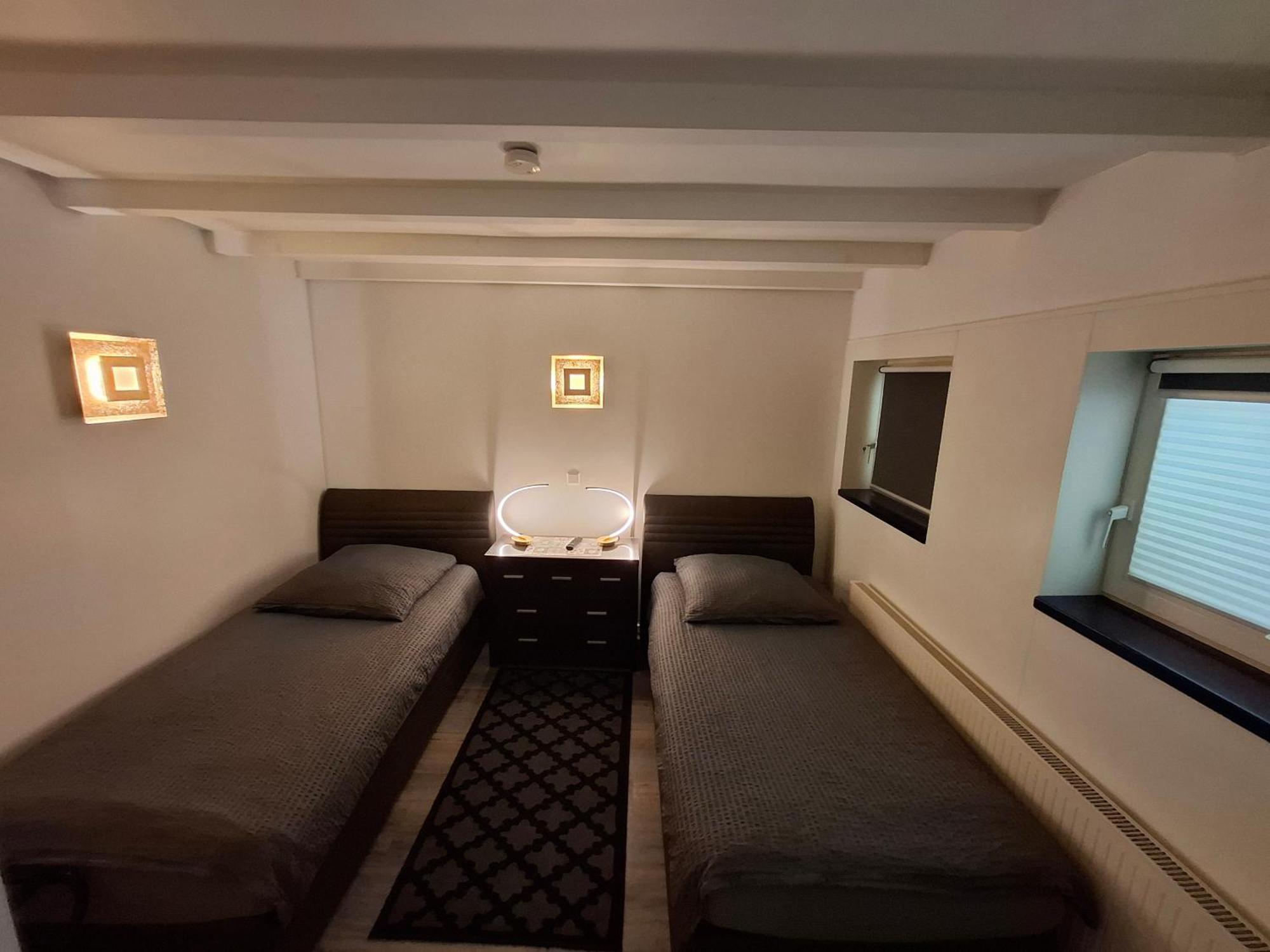 Die Hotelalternative Золинген Экстерьер фото